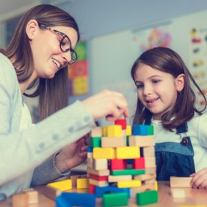 Otizmli Çocuklarla Çalışma Sertifika Eğitimi