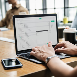 Telefonda ve Yazılı İletişim Sertifika Eğitimi